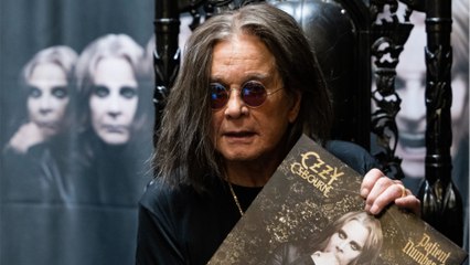 GALA VIDEO - Ozzy Osbourne enterré dans sa propriété du Buckinghamshire : sa fille Kelly dévoile une photo… très rock’n’roll