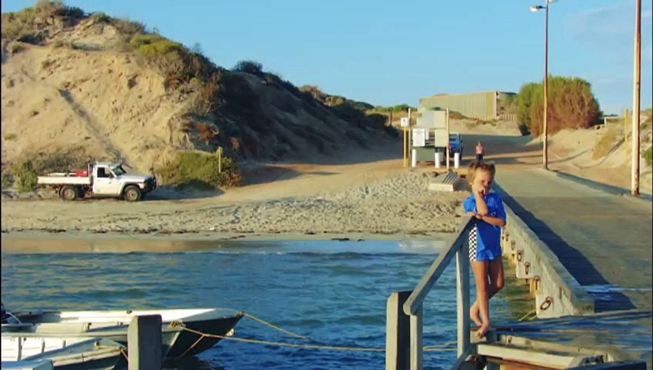 Coastal erosion in WA causing beloved jetty to disappear under sand