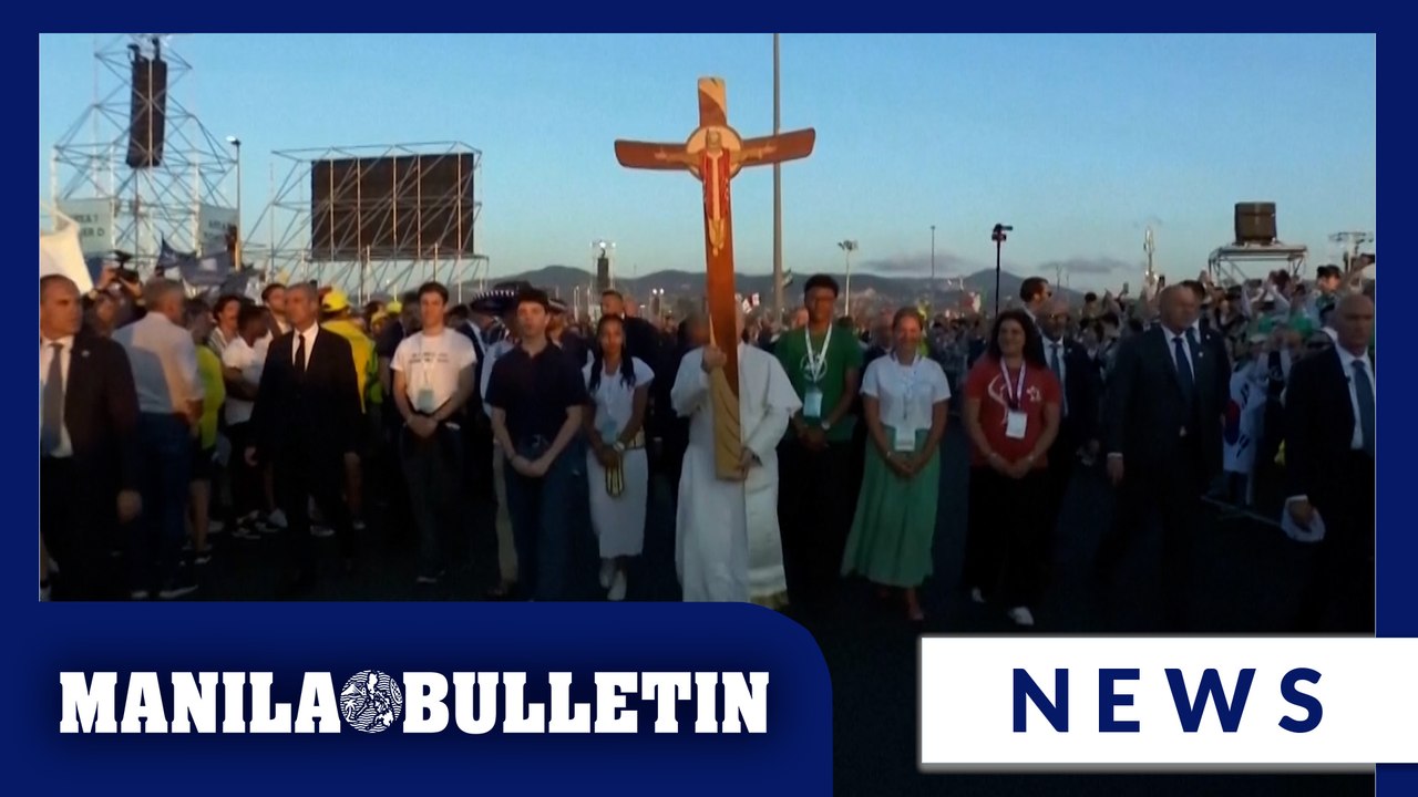 Pope thrills hundreds of thousands of young Catholics at Holy Year youth festival