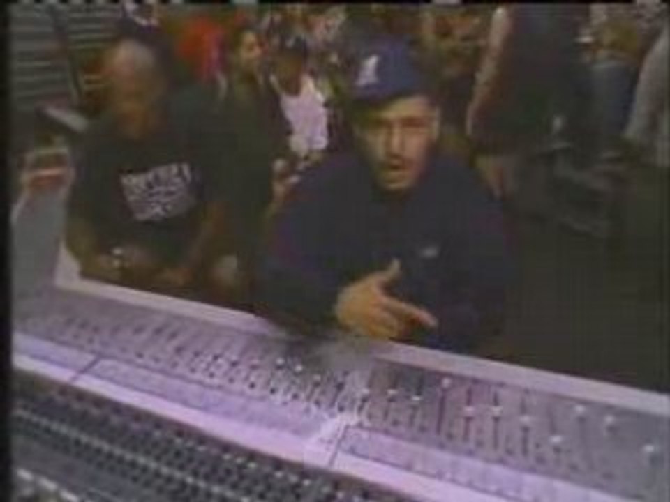 Beatnuts - Hit Me With That