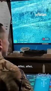 À bicyclette entre les mines et les bombes