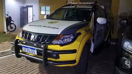 Homem é detido por embriaguez ao volante após colidir com veículos estacionados na zona norte de Cascavel