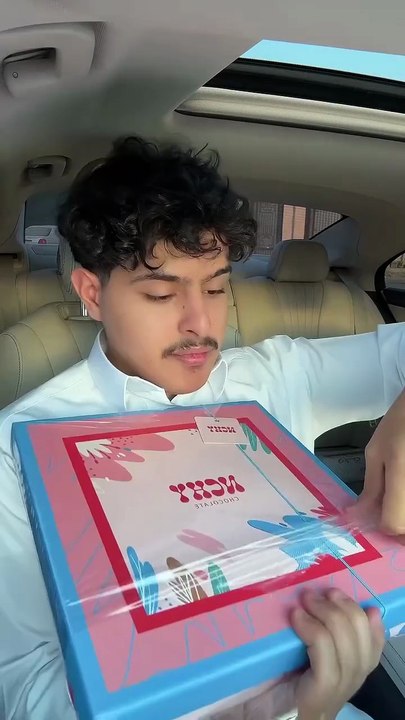 Follow for more ASMR videos🌮🍟 Credits: @k.malyeh #mukbang #asmr #fastfood #asmreating