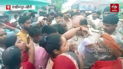 लखीमपुर खीरी में प्रेम प्रसंग को लेकर दो पक्षों में मारपीट, एक युवक की मौत, गुस्साए परिजनों ने सड़क किया जाम