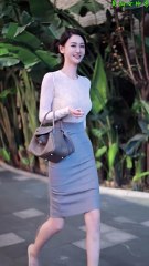 She’s no model—but more natural than one｜Effortless Street Beauty