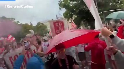 Pesaro, alla Rocca sfila l'orgoglio dei quartieri