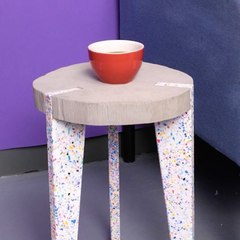 FAIT MAISON Table recyclée qui ressemble à de l'art moderne 😱♻️