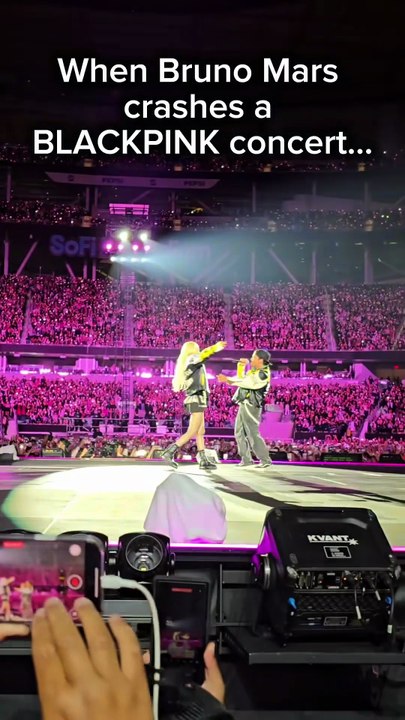 Bruno Mars just casually showing up at a BLACKPINK concert like it’s no big deal  This wasn’t just a concert—this was HISTORY. APT brought the heat, and Bruno took it to another level.  #BrunoMars #BLACKPINK #KpopMeetsP