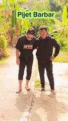 Dijamin mari nek tukang pijete kaya gie carane.. #komedi #ngapak #fyp.