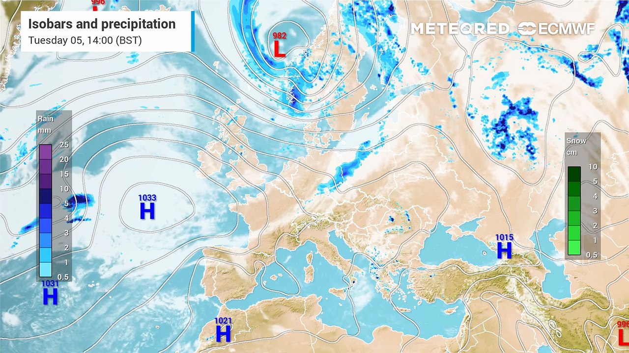 UK Weather: Storm Floris eases, but winds linger as temperatures rise