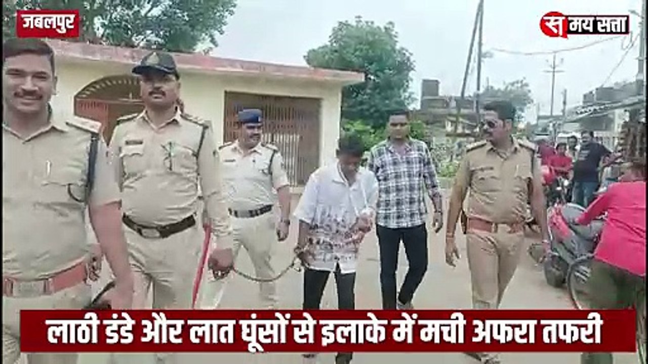 एक तरफा प्यार में सिरफिरे ने छात्रा के गले में पेंचकस से वार
