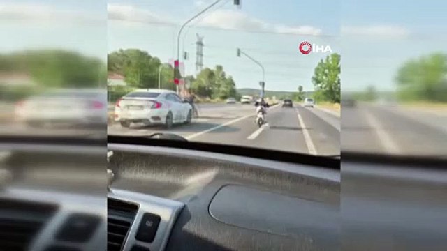 Hiç akıllanmıyorlar: Sakarya'da yürekleri ağıza getiren anlar!