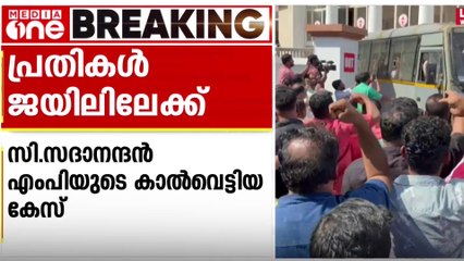 കള്ളക്കേസും ജയിലറയും...ധീര സഖാക്കൾക്ക് അഭിവാദ്യങ്ങൾ...;