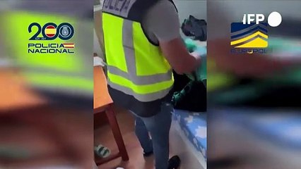 España desmantela una red que traficaba ciudadanos yemeníes hacia Reino Unido y Canadá