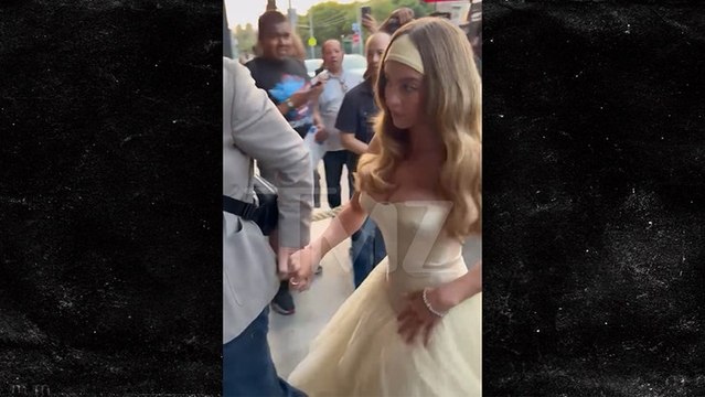 Sydney Sweeney Gets Heckled at Film Premiere Amid American Eagle Drama