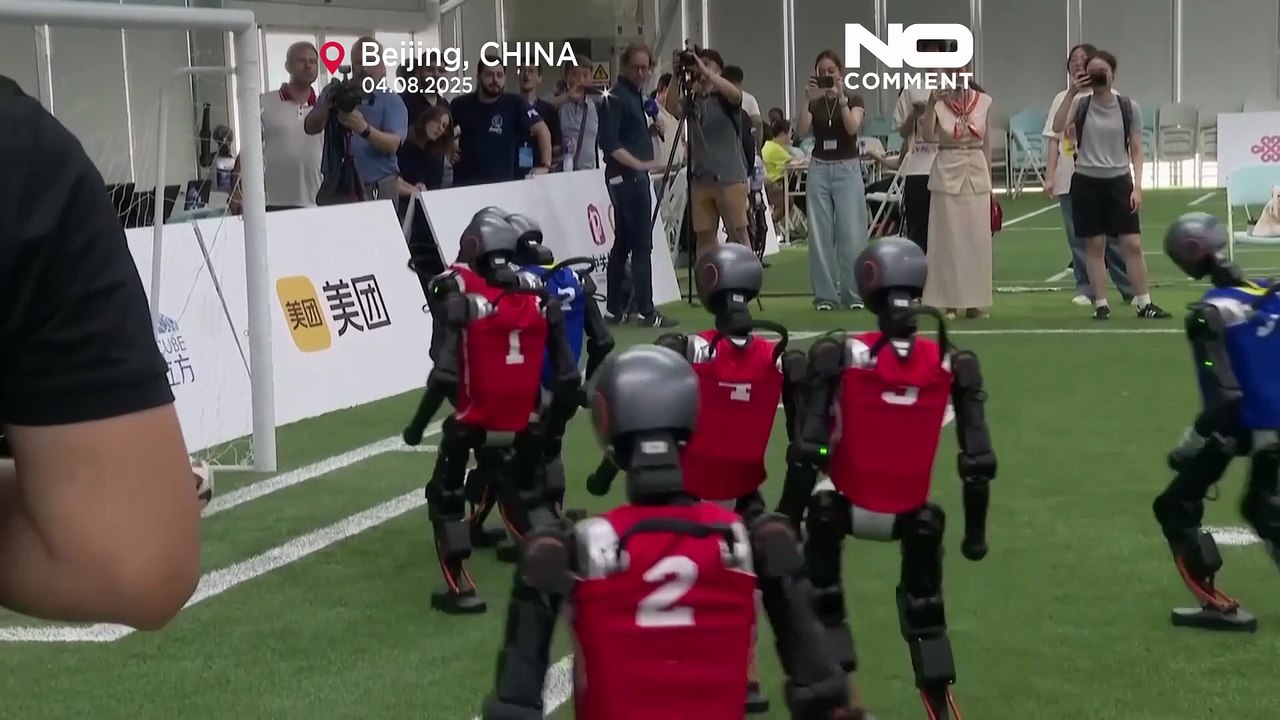 Robôs com inteligência artificial preparam-se para os primeiros Jogos Mundiais de Robôs Humanoides