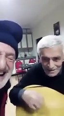 Hızır Acil ve Saz Arkadaşı - Sen Hancı Ben Yolcu ( İngilizce Düet)