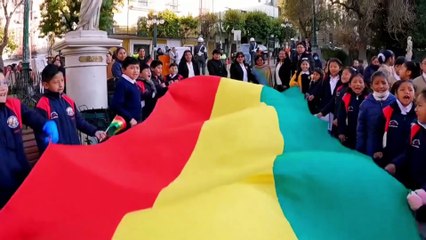 ATBCIENCIA - El MIT lo hizo: agua del aire, sin luz, en medio del desierto