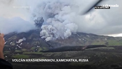 Un volcán entra en erupción en Rusia, por primera vez en 600 años