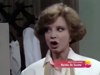 Novela Rainha da Sucata (Cap.76) Laurinha e Isabele tentam fazer negocio com Dona Armênia e se dão mal em 1990.