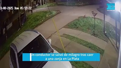 Un conductor se salvó de milagro tras caer a una zanja en La Plata