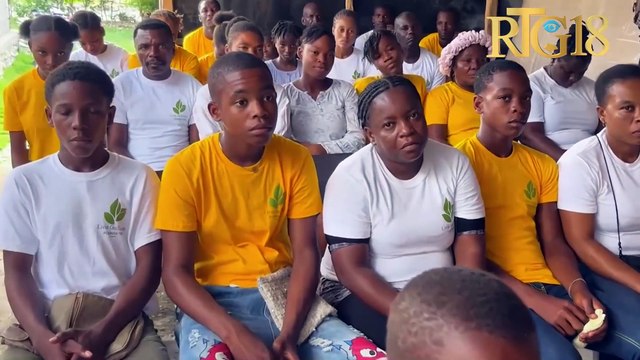 Fondasyon Livie Guillaume pran angajman pou peye lekòl pou plizyè timoun ki nan komin Durcis.