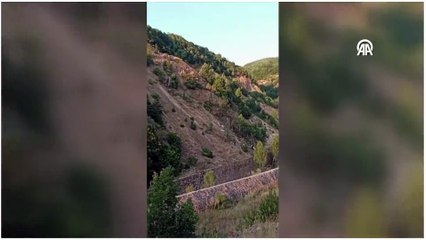 SON DAKİKA... Sivas'ta minibüs uçuruma yuvarlandı: 3 ölü 18 yaralı