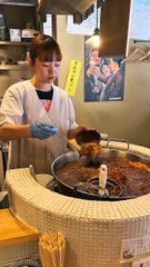 福岡で大人気の肉豆腐ランチ！