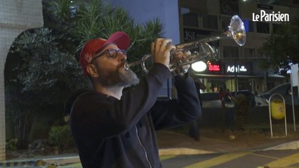 « La volonté d'une minorité » : les partisans de Bolsonaro  manifestent contre son assignation à résidence