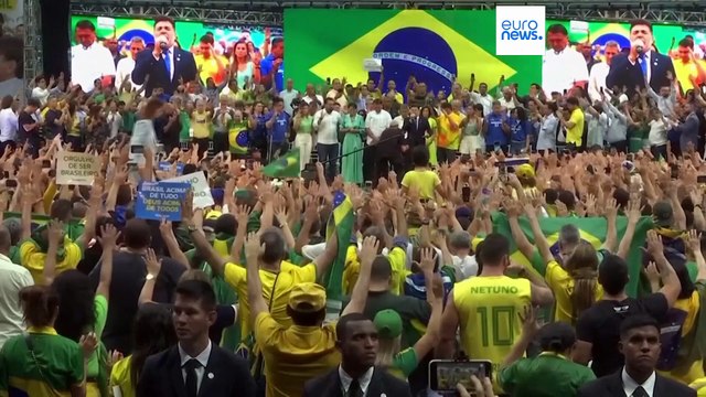 Το Ανώτατο Δικαστήριο της Βραζιλίας διέταξε τον κατ' οίκον περιορισμό του πρώην προέδρου Ζαΐρ Μπολσονάρο εν μέσω ισχυρισμών περί πραξικοπήματος