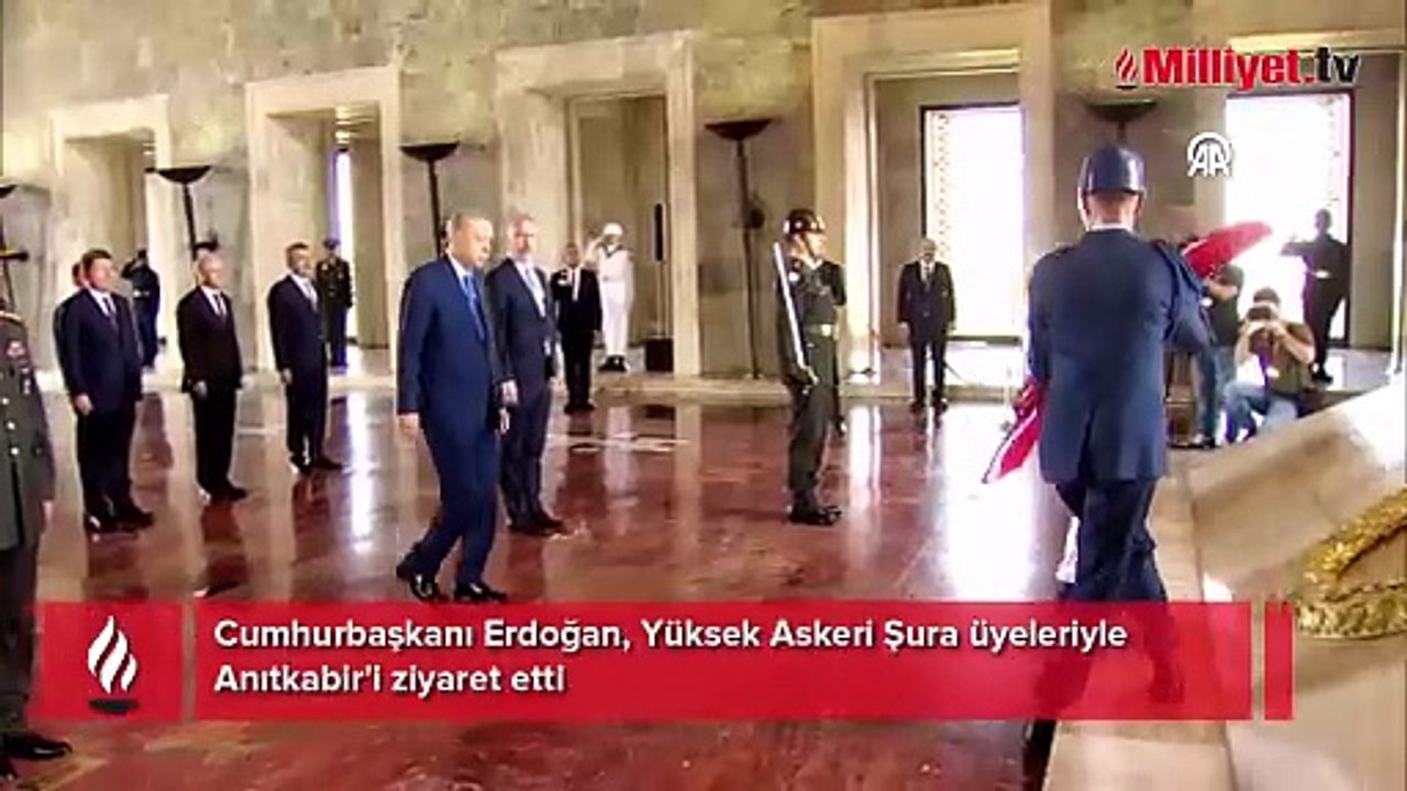 Cumhurbaşkanı Erdoğan ve YAŞ üyeleri Anıtkabir'de