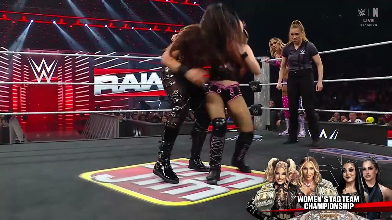 Alexa Bliss & Charlotte Flair vs. The Judgment Day (Roxanne Perez & Raquel Rodriguez) - WWE Women’s Tag Team Championship - Raw August 4, 2025