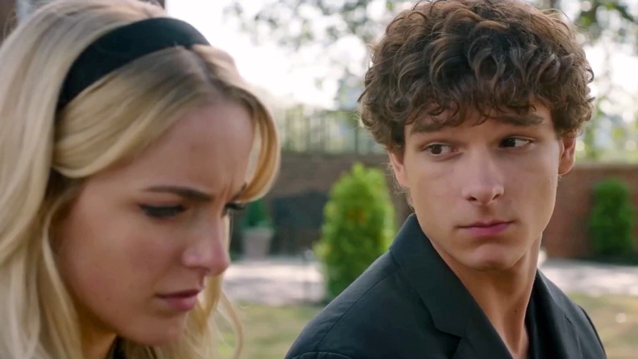 All das Ungesagte zwischen uns - Regretting You Trailer OV