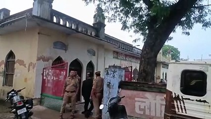 सपा कार्यालय में युवक से मारपीट, भाजपा नेता बोले - यही है समाजवादी पार्टी का असली चेहरा