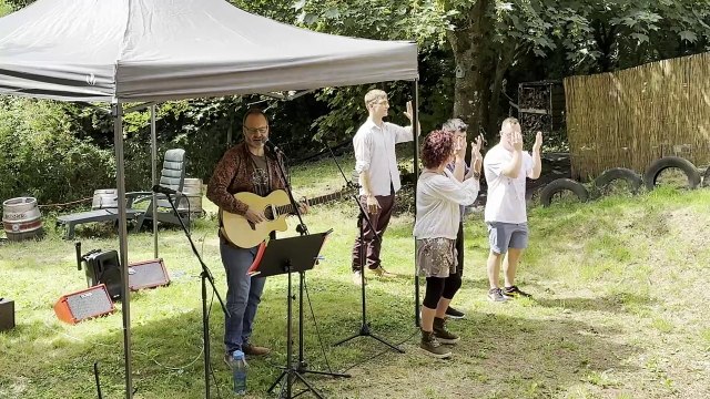 Tony Miller and some of the Turning Tides members performing at Four Mills Garden as part of Crediton Heart Project’s Summer Arts Festival, video Alan Quick IMG_8035