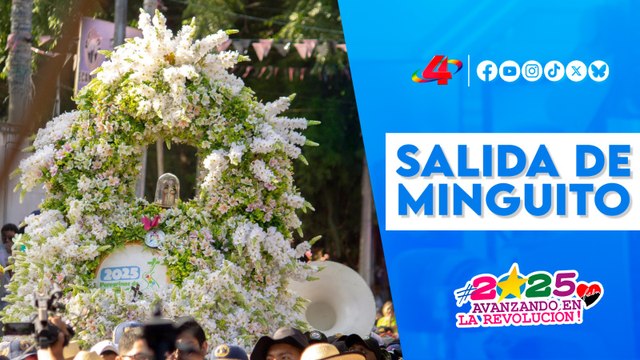 🎉 Familias acompañan con devoción la salida de Santo Domingo de Guzmán 🙏