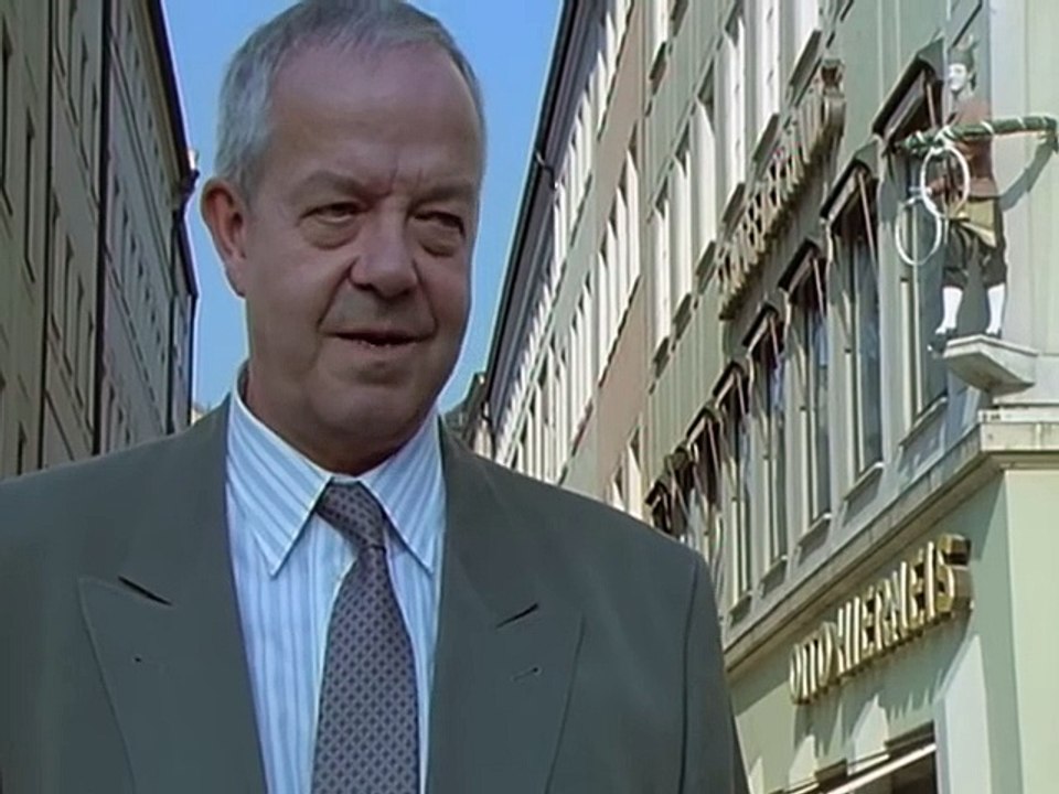 Derrick S19E01 Die Reise nach München
