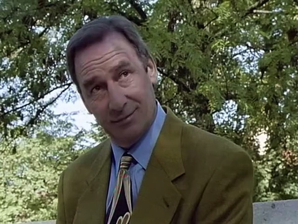 Derrick S19E02 Ein seltsamer Ehrenmann