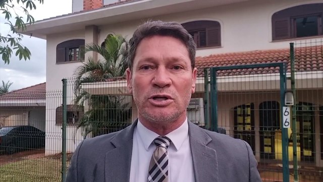 Advogado diz que acusado de matar homem com facada após desacordo comercial agiu em legítima defesa