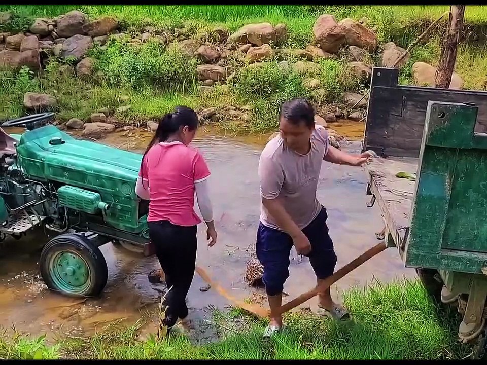 Tractor Pulled from River After Years Does It Still Run