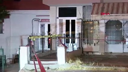 8 katlı apartman gece vakti apar topar tahliye edildi