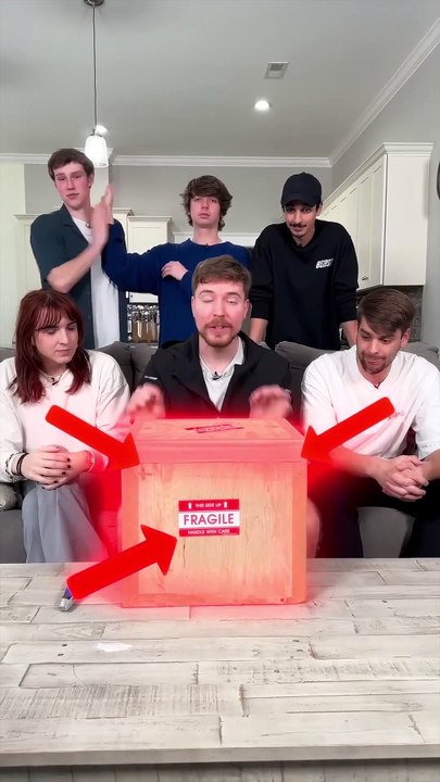 Unboxing My 200M Subscriber Play Button