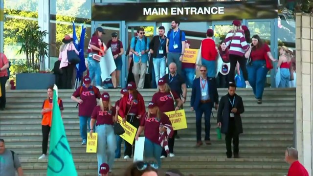 Over 50,000 Queensland teachers strike over pay and conditions