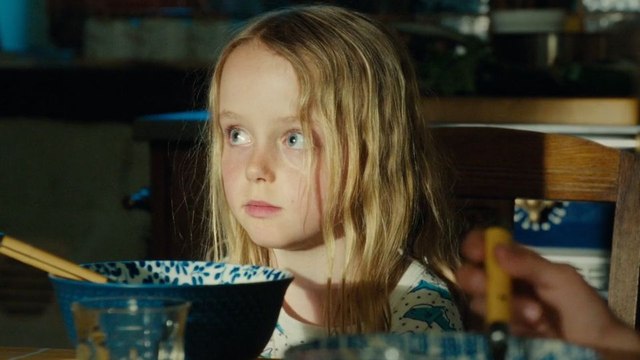 47 pouces EXTRAIT VF STEN Un gros nuage noir