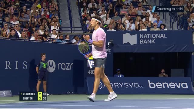 Shelton ends de Minaur's winning streak to reach semi-finals