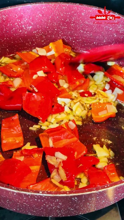 سر المسقعة المشوية 🥘 نكهة لا تقاوم جربوها اليوممسقعة الباذنجان المشوي بطريقة سهلة وسريعة