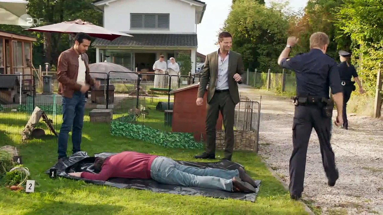 Die Rosenheim-Cops (560) Staffel 24 Folge 6 - Der Mann muss weg