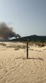 Así se ve el incendio de Tarifa desde la playa