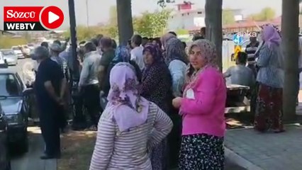 Susuz kalan depremzedeler bidonlarla AKP'li belediye binasını bastı