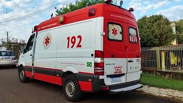 Idosa é socorrida pelo Samu após queda de plano elevado no bairro Morumbi